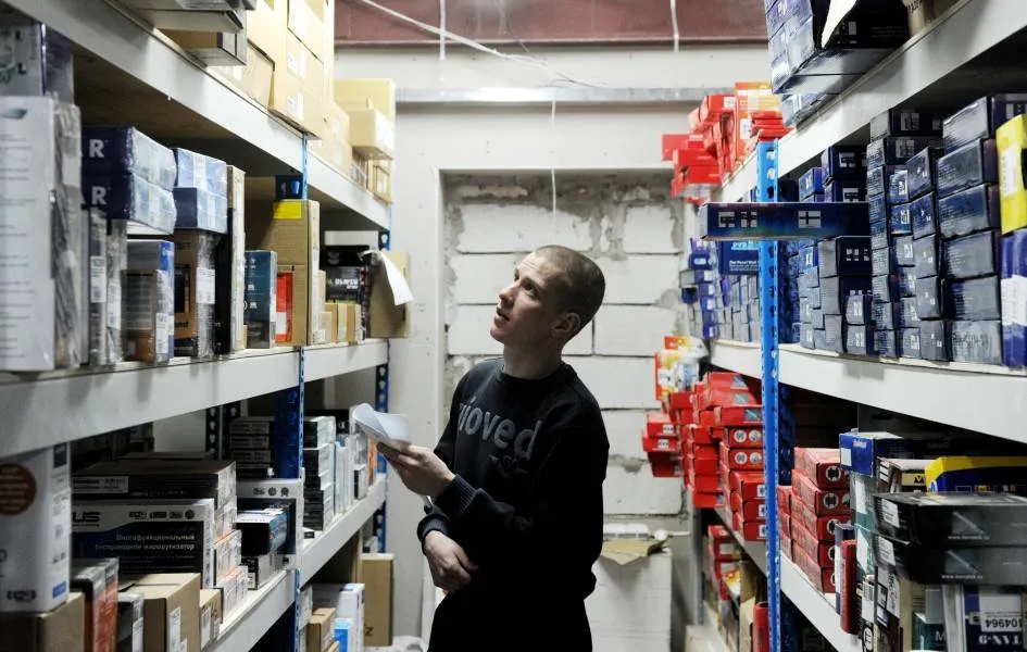 Склад серивсного центра по ремонту Sony изображение 3